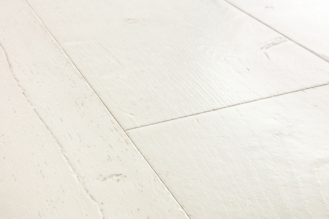 Quick-Step Perspective Nature 'Painted Oak White' PEN4753 - 2.048m2 per pack
