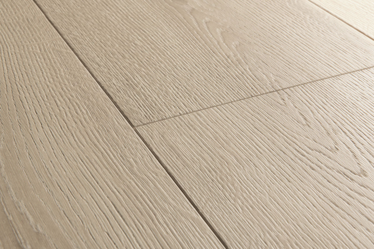 Quick-Step Perspective Nature 'Brushed Oak Beige' PEN4764 - 2.048m2 per pack